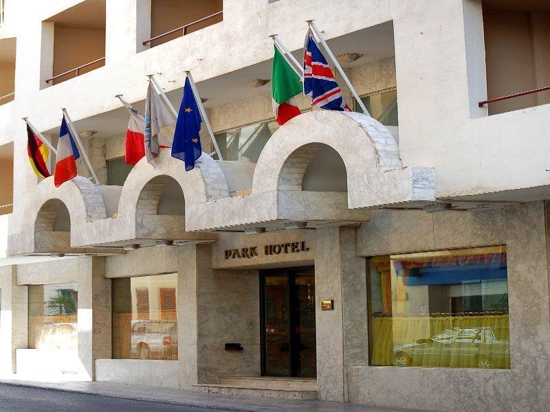 Courtyard By Marriott Sliema Hotell Exteriör bild