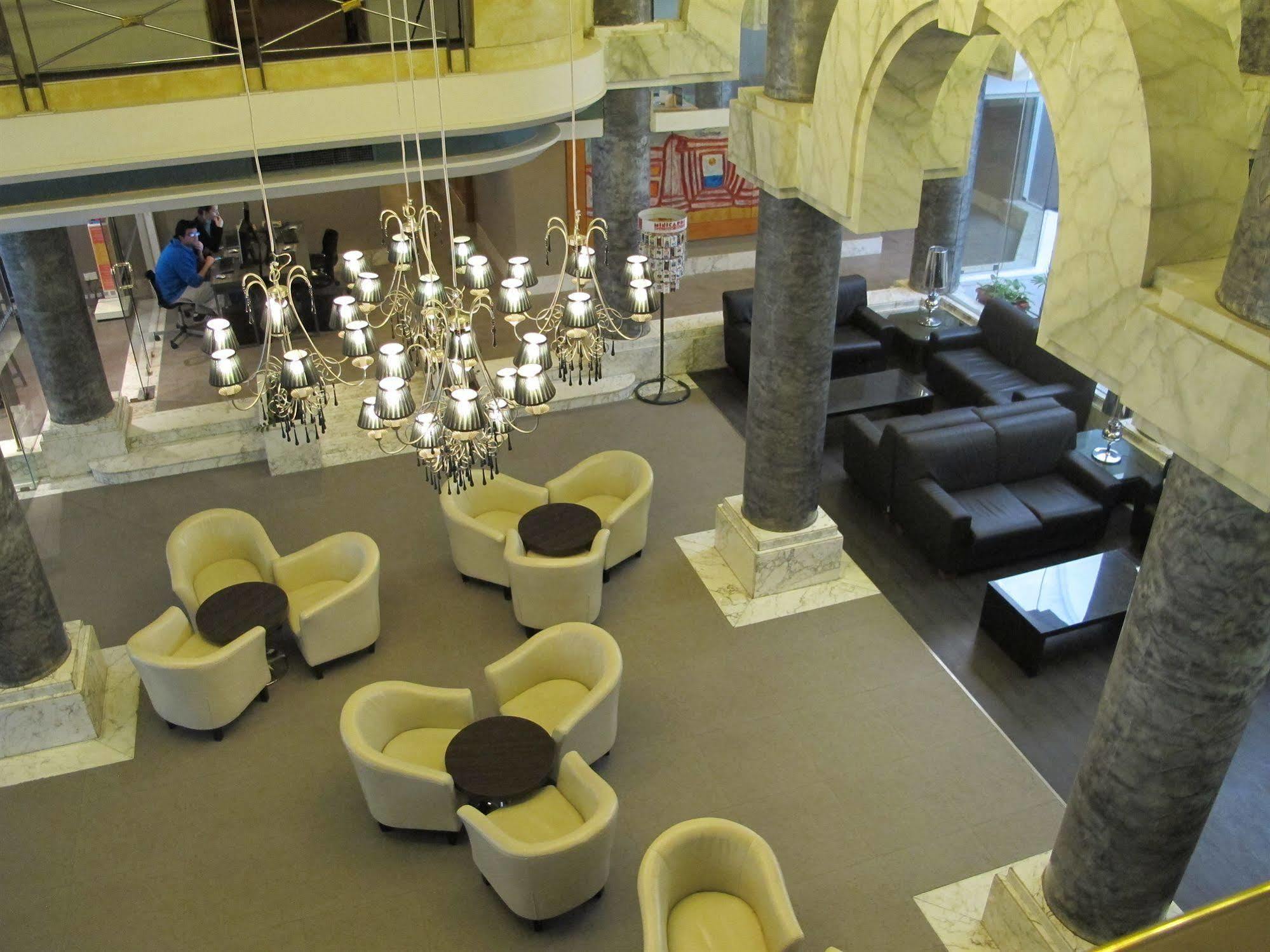 Courtyard By Marriott Sliema Hotell Exteriör bild