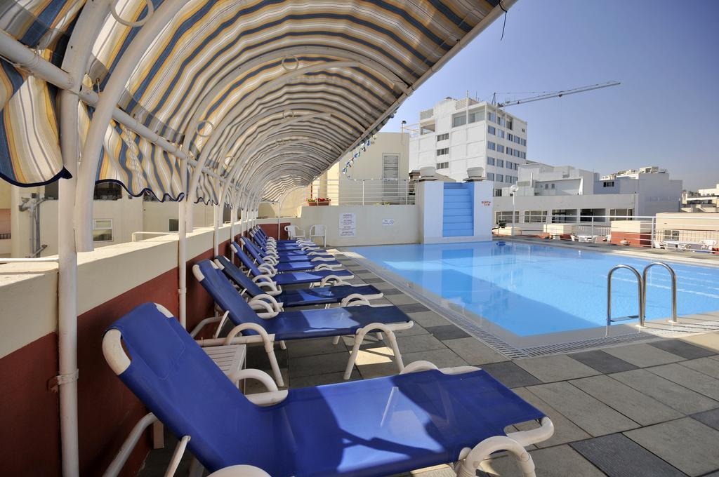 Courtyard By Marriott Sliema Hotell Exteriör bild